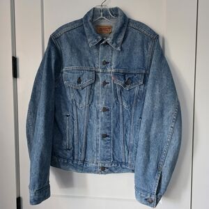 Vintage Levi's Blue Denim Jean Trucker Field Jacket 42 USA